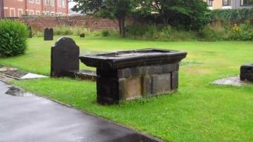 LOS 4 CEMENTERIOS EMBRUJADOS MAS TERRORIFICOS DEL PLANETA