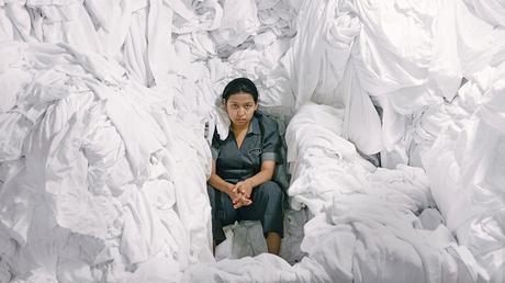 La camarista, una mirada al espejo cotidiano