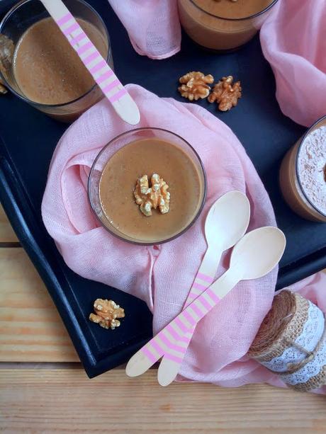 Intxaursaltsa. Intxaursalsa. Crema de nueces (en Monsieur cuisine) Crema de nueces típica del País Vasco. Versión vegana Postre Sin horno Cuca Intxaursaltsa. Intxaursalsa. Crema de nueces (en Monsieur cuisine) Crema de nueces típica del País Vasco. Versión vegana Postre Sin horno Cuca
