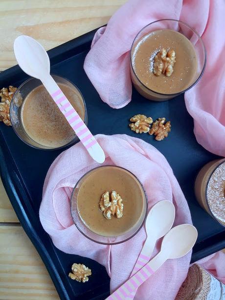 Intxaursaltsa. Intxaursalsa. Crema de nueces (en Monsieur cuisine) Crema de nueces típica del País Vasco. Versión vegana Postre Sin horno Cuca Intxaursaltsa. Intxaursalsa. Crema de nueces (en Monsieur cuisine) Crema de nueces típica del País Vasco. Versión vegana Postre Sin horno Cuca
