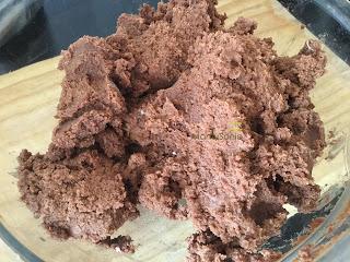TRUFAS DE BIZCOCHO Y CREMA DE CACAO CUBIERTAS EN THERMOMIX Y TRADICIONAL TRUFAS DE BIZCOCHO Y CREMA DE CACAO CUBIERTAS EN THERMOMIX Y TRADICIONAL