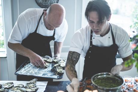 Cómo organizar una conferencia con éxito Cómo organizar una conferencia con éxito