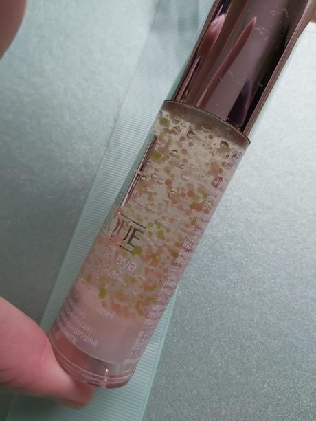 Sheertint hydrator y Moisture Surge ojos, los lanzamientos de Clinique.