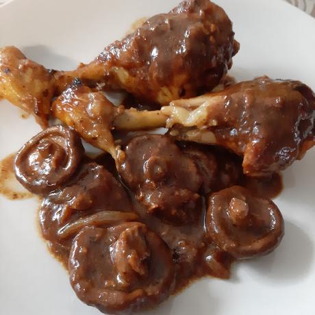 POLLO CON SETAS POLLO CON SETAS