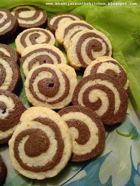 BISCUITS SPIRALES AU CITRON / LEMON PINWHEEL COOKIES / GALLETAS ESPIRAL DE LIMÓN / بيسكويت حلزوني بالليمون