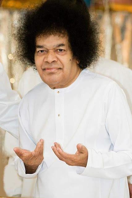 FELIZ 94 CUMPLEAÑOS BHAGAVAN SRI SATHYA SAI BABA