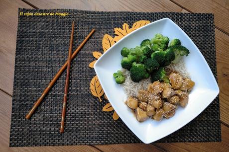 POLLO CON BRÓCOLI EN SALSA DE SOJA Y MIEL #ASALTABLOGS POLLO CON BRÓCOLI EN SALSA DE SOJA Y MIEL #ASALTABLOGS