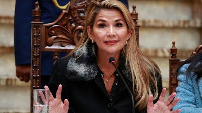 El chapucero golpe de Estado boliviano, con la Biblia y la espada. (Notas para entender la crisis política y social del país) El chapucero golpe de Estado boliviano, con la Biblia y la espada. (Notas para entender la crisis política y social del país)