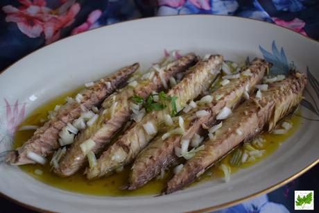 Caballas en Aceite (Crock-Pot) Caballas en Aceite (Crock-Pot)