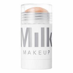 iluminador stick solido milk makeup