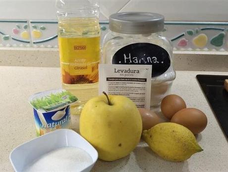 Ingredientes para hacer bizcocho manzana al varoma Mambo