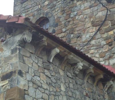 canecillos IGLESIA DE SANTA MARÍA MAGDALENA Camino del Salvador