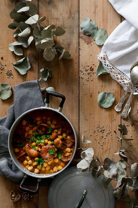 GARBANZOS CON NISCALOS