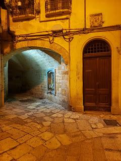 Bari, en dos tiempos Bari, en dos tiempos