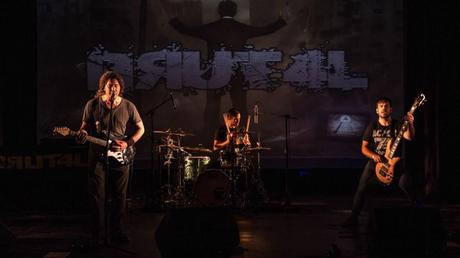 Brut4l - Siervo (2018)