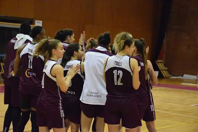 Galería de escenas del Bàsquet Femení Sant Adrià-Barça CBS (Liga Femenina 2)