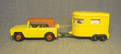 Field Car y tráiler para caballos
