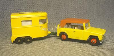 Field Car y tráiler para caballos