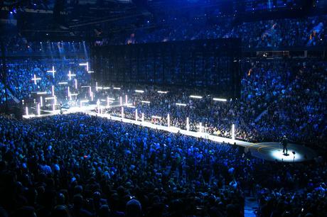 Es Devlin: Obras efímeras que perduran en la memoria. EDN_U2_10