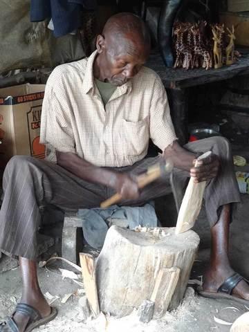 Una mirada al arte africano a través de su artesanía en madera Una mirada al arte africano a través de su artesanía en madera