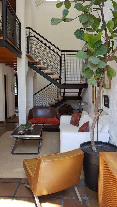 Una lección de versatilidad constructiva en 120 años de permanencia. 20191128_103113