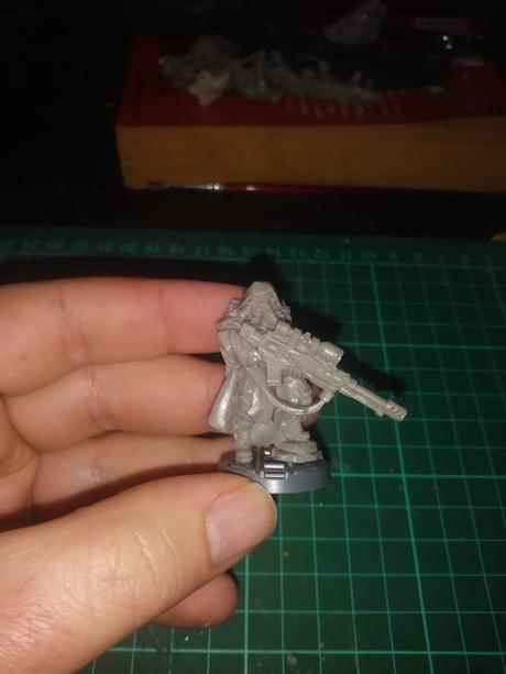 Foto-reseña de figuras de MOM Miniaturas: Esqueletos, cerdos y mas...