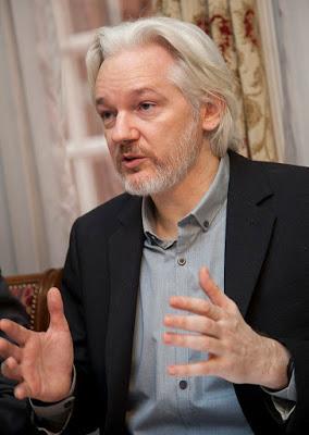 “Assange podría morir en prisión” y el planeta Tierra en que vivimos.