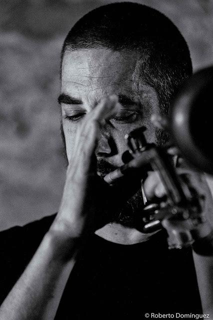 © Roberto Domínguez - Gordoa_Claman_Gonzalez © Roberto Domínguez - Gordoa_Claman_Gonzalez