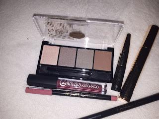 Amelia Cosmetics: BVloggers Donostia Moda y Belleza. Amelia Cosmetics: BVloggers Donostia Moda y Belleza.