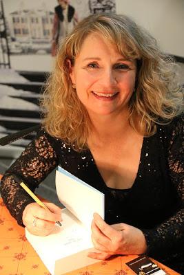 La mansión de los chocolates (Maria Nikolai) La mansión de los chocolates (Maria Nikolai)