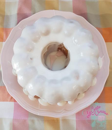 BUNDT CAKE DE COCO CON GLASEADO DE LECHE DE COCO BUNDT CAKE DE COCO CON GLASEADO DE LECHE DE COCO