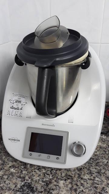 Pizza con jamón ibérico, queso de cabra y higos