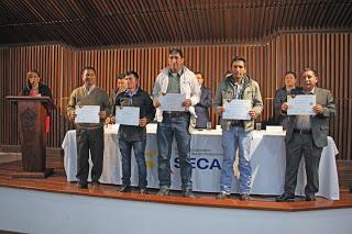 El Secap y el Consorcio Línea 1 del Metro de Quito ACCIONA entregan los Certificados de Competencias Laborales en el área de la construcción