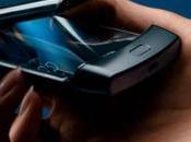 regreso icónico Motorola Razr, celular plegable llevó compañía número ventas