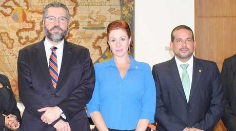 #Bolsonaro y el Golpe de Estado en #Bolivia : El Gas…