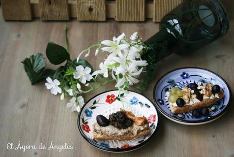TOSTAS  DULCES Y SALADAS