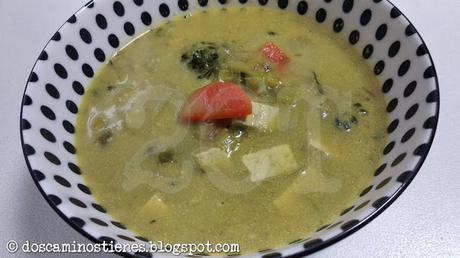 (Receta Vegetariana) Curry tailandés de verduras y tofu