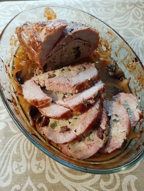 PRESA DE CERDO DUROC RELLENA DE CEBOLLA, ARANDANOS Y FOIE