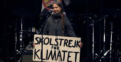 Exhibiciones lumínicas navideñas, crisis climática durante la COP25 y la llegada de Greta Thunberg a Madrid.