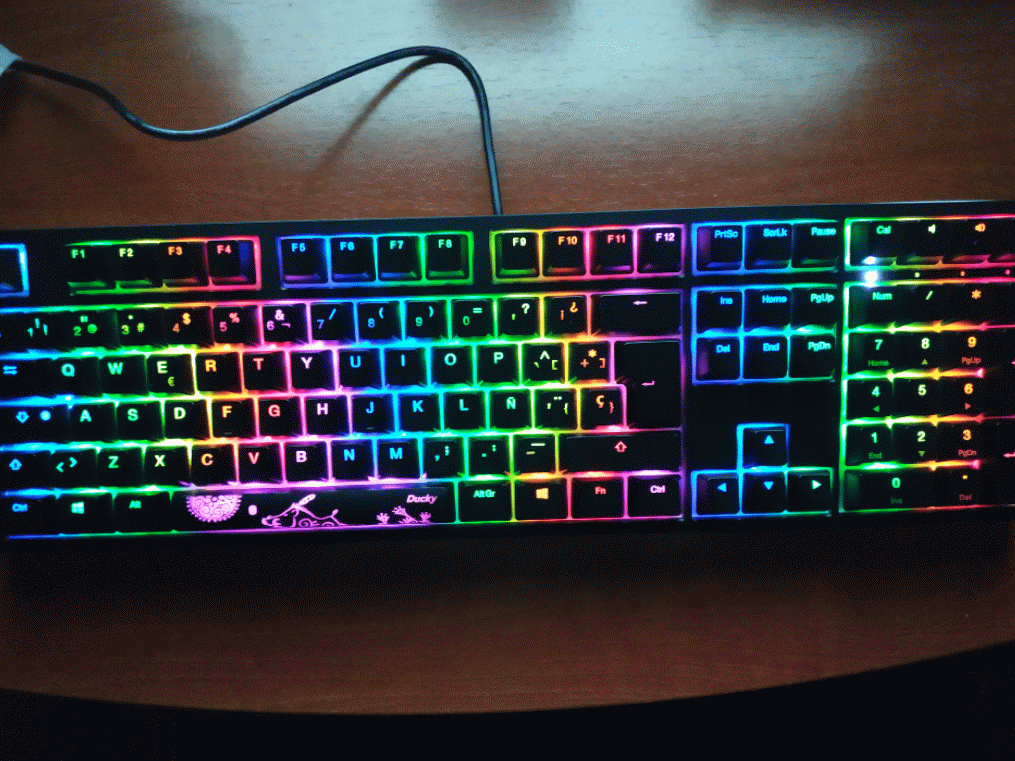 ANÁLISIS HARD-GAMING: Teclado Ducky One 2 RGB ANÁLISIS HARD-GAMING: Teclado Ducky One 2 RGB