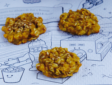 GALLETAS DE AVENA Y FRUTA PARA LOS MÁS PEQUEÑOS GALLETAS DE AVENA Y FRUTA PARA LOS MÁS PEQUEÑOS