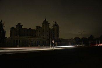 ¿Qué tan contaminados por la luz estamos en Uruguay?