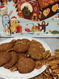 GALLETAS DE GUIRLACHE DE NUECES PECANAS GALLETAS DE GUIRLACHE DE NUECES PECANAS