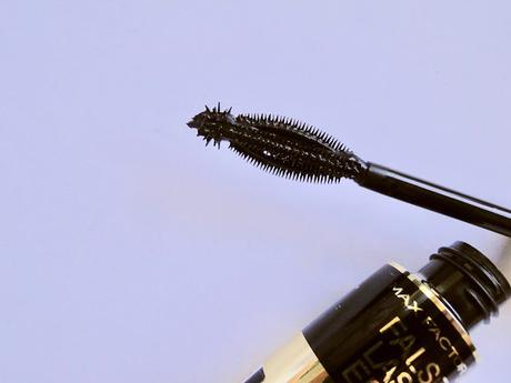 False Lash Epic de Max Factor, pestañas definidas. False Lash Epic de Max Factor, pestañas definidas.