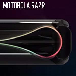 ejemplo de como se plega la pantalla del Motorola Razr