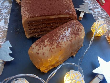 Tarta de queso, turrón de Jijona y galletas especiadas. Tarta de la abuela navideña. Postre fácil, sin horno, rápido, de navidad. Recetas de Cuca Tarta de queso, turrón de Jijona y galletas especiadas. Tarta de la abuela navideña. Postre fácil, sin horno, rápido, de navidad. Recetas de Cuca