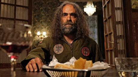 VENTAJAS DE VIAJAR EN TREN -FICCIÓN DENTRO DE LA FICCIÓN