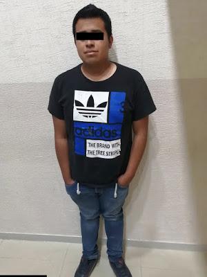 ASEGURAN A SUJETO QUE PRESUNTAMENTE PRETENDÍA  ROBAR MOTOCICLETA EN VERIFICENTRO EN TEXCOCO