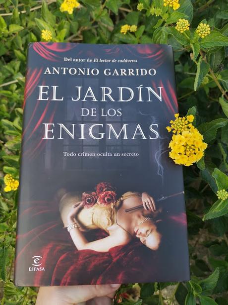 RESEÑA, EL JARDÍN DE LOS ENIGMAS DE ANTONIO GARRIDO