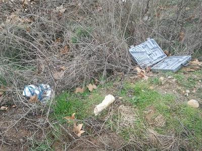 IBI CARO, BARRIO DEL CASTILLO ABANDONADO Y GOTERAS EN CENTRO DE ESPECIALIDADES DE VEREDILLAS.